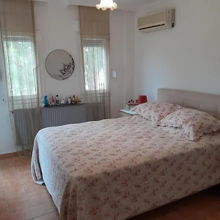 Chesme Chios Dimitris Appartement *
